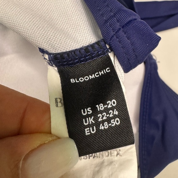 BLOOMCHIC Plain Ties Wrap Flutters Swim Dress Size 18-20. - Picture 13 of 17